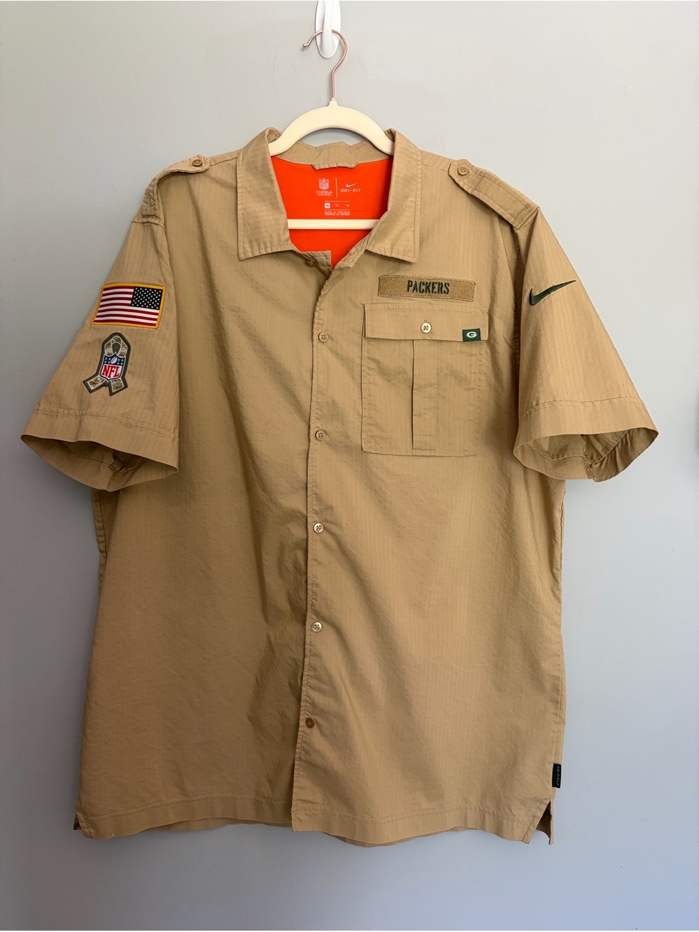 Nike Salute To Service Green Bay Packers Sidelines Button-Up Khaki Shirt Size XL